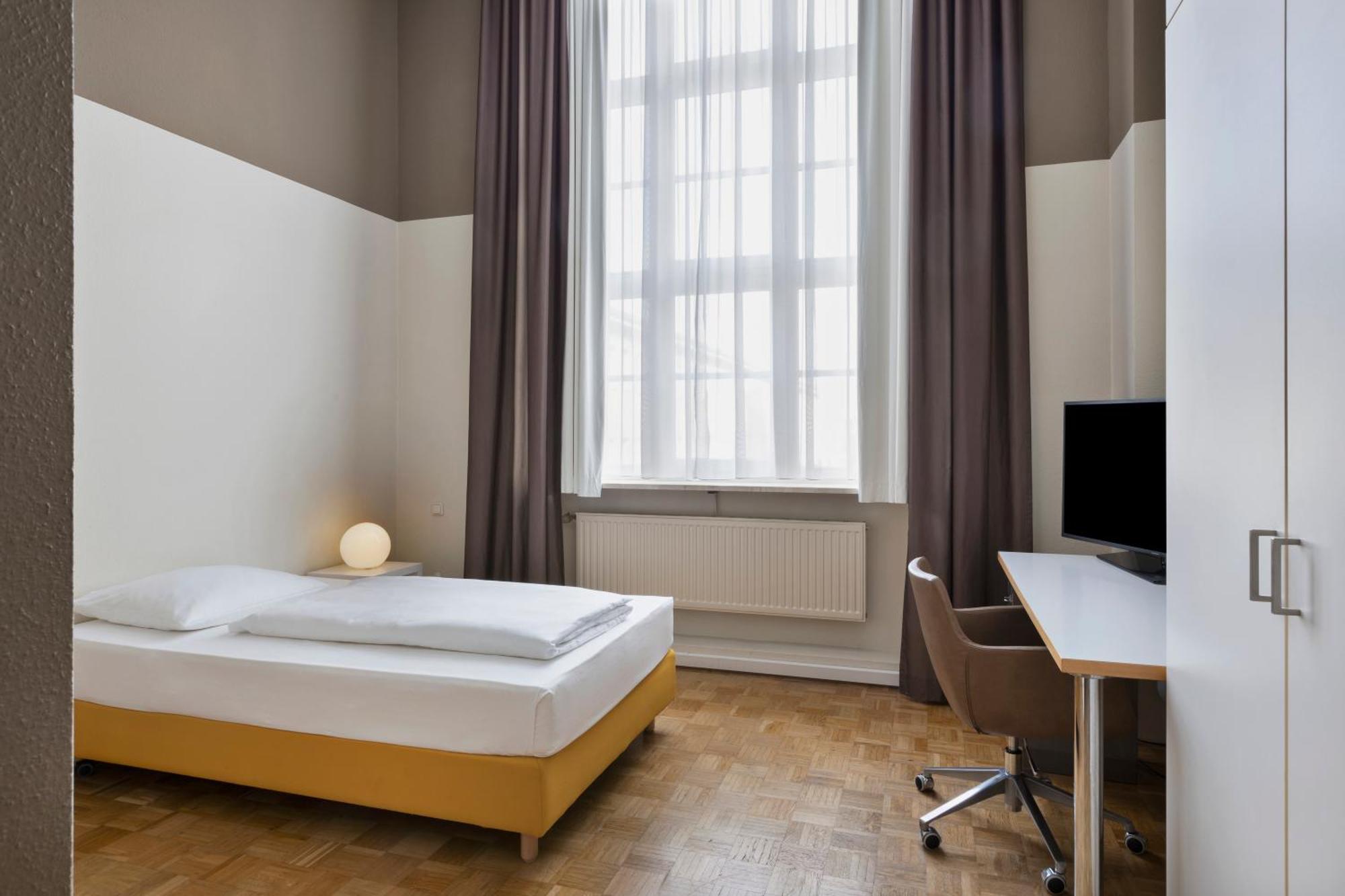 เกสเทอเรซิเดนซ์ เพลิแกนเฟียร์เทิล Aparthotel ฮันโนเวอร์ ภายนอก รูปภาพ